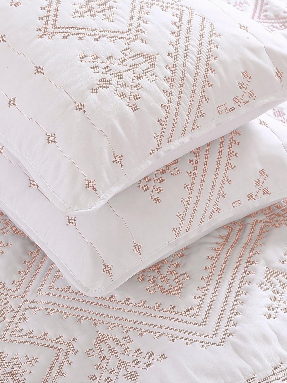 Brielle Home Cross Stitch King Quilt Set in Coral. Quilt, 2 shams, pillow cover